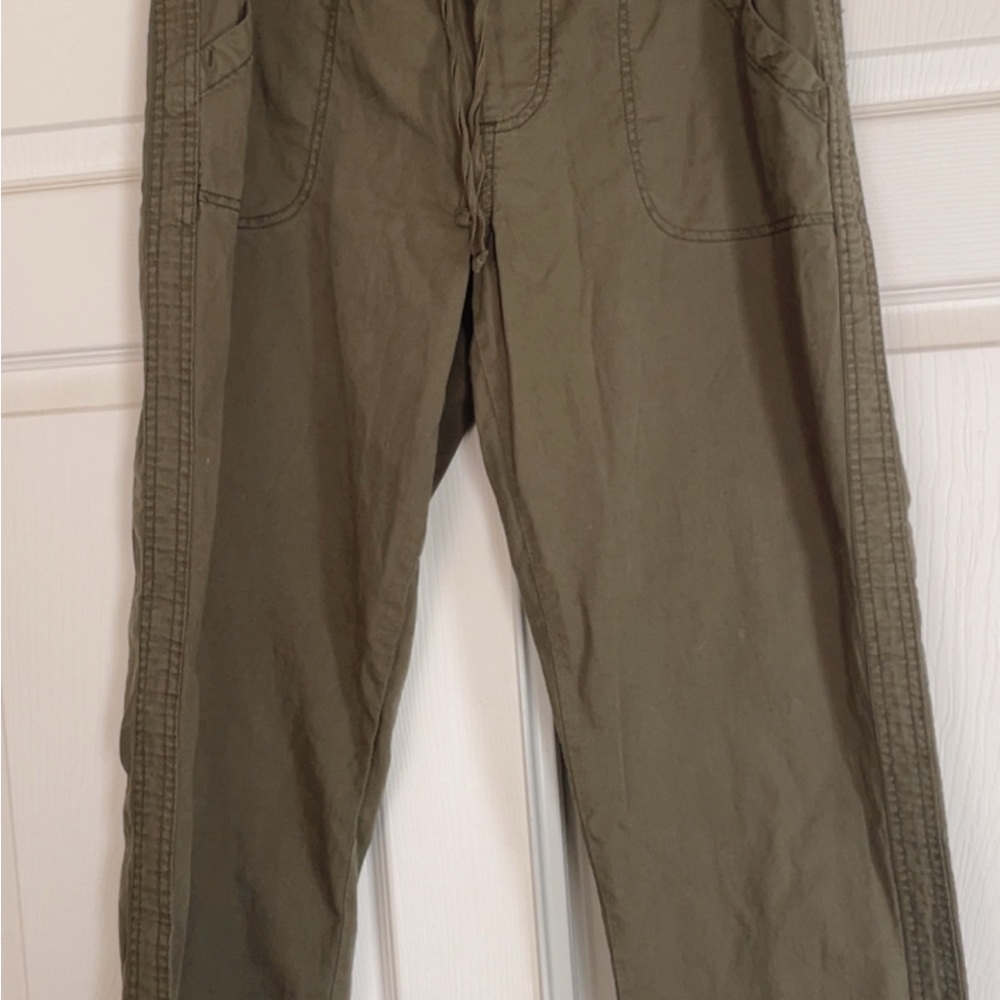 Stylish Olive Ankle Pants - Picture 5 of 5